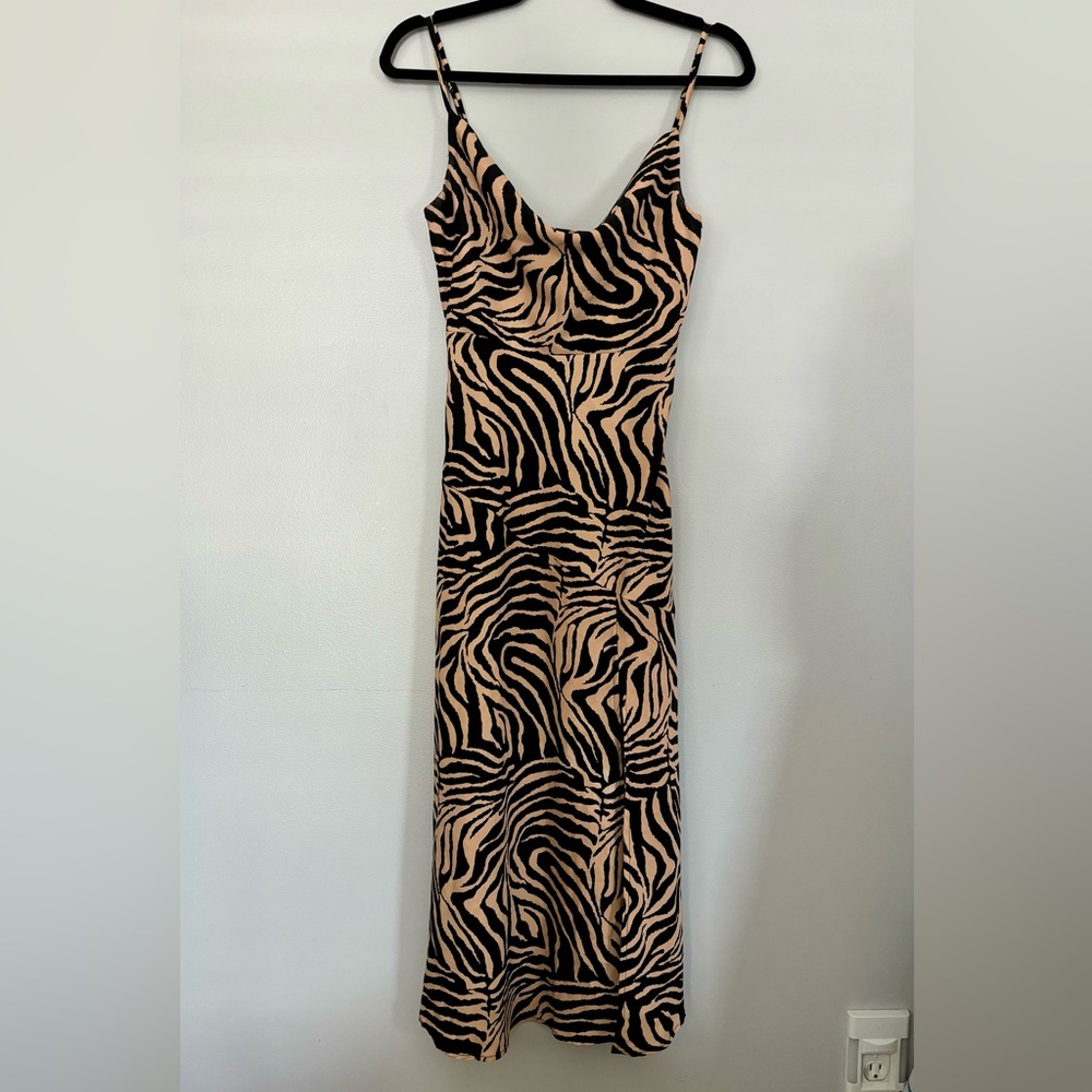 Selfie Leslie Beige and Black Zebra-Print Midi Dress - Picture 5 of 7